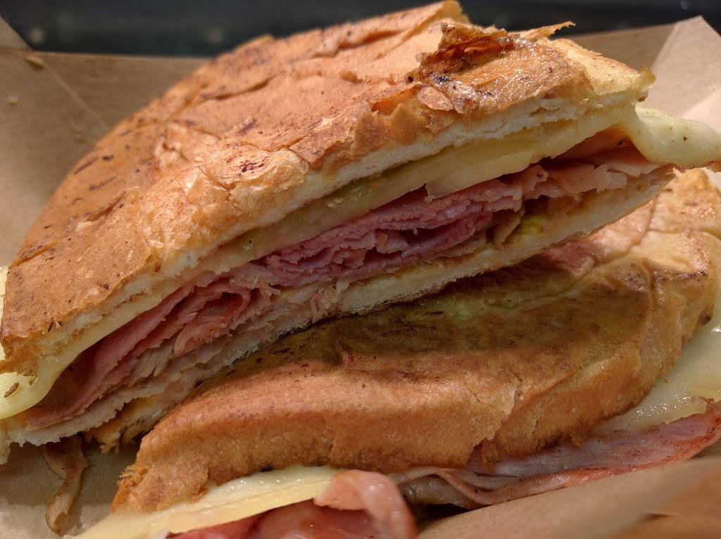 La Mulita | restaurant | 5215 N College Ave, Indianapolis, IN 46220, USA | 3179250677 OR +1 317-925-0677