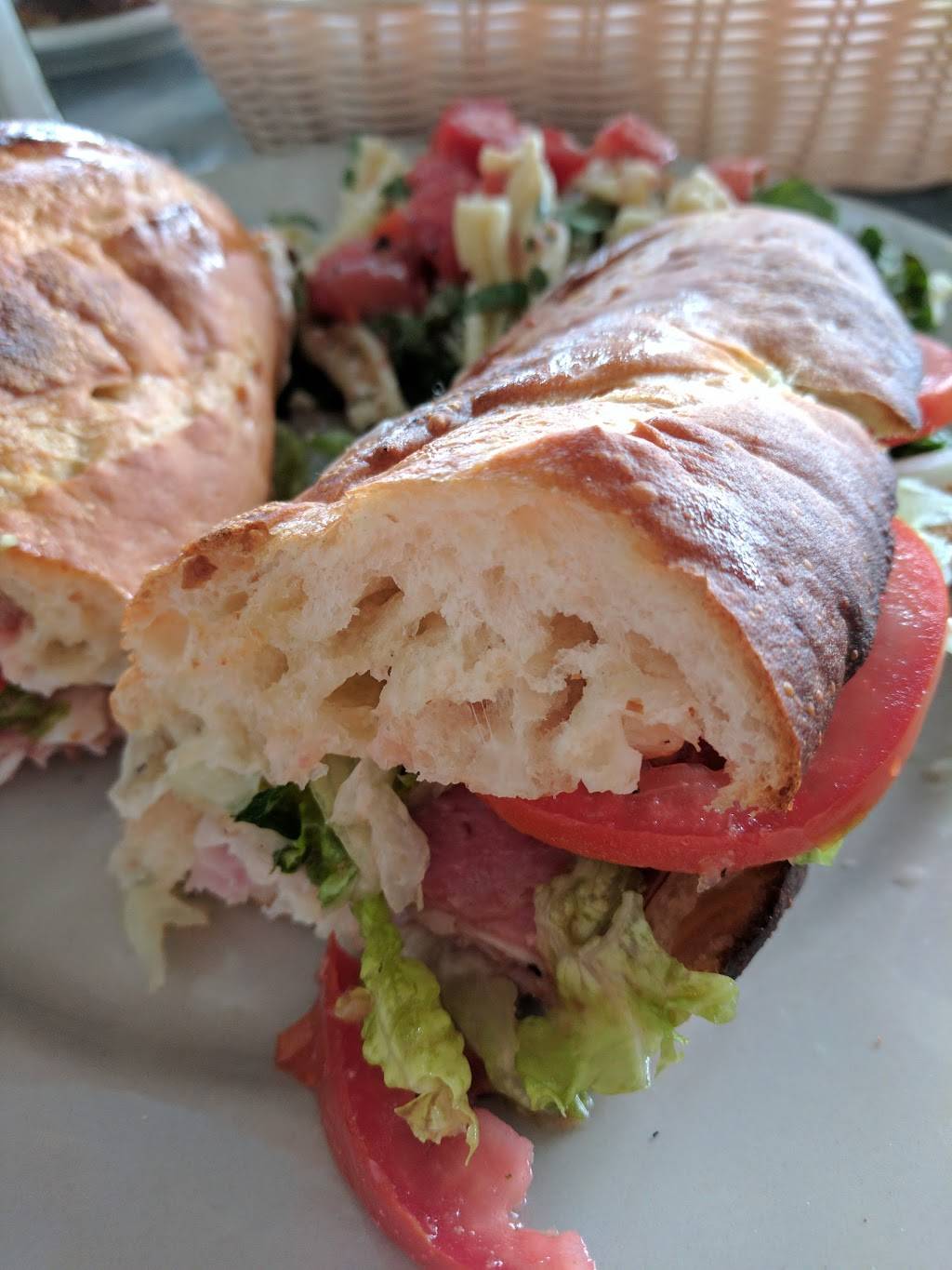 Island Pasta Coronado | restaurant | 1202 Orange Ave, Coronado, CA 92118, USA | 6194354545 OR +1 619-435-4545