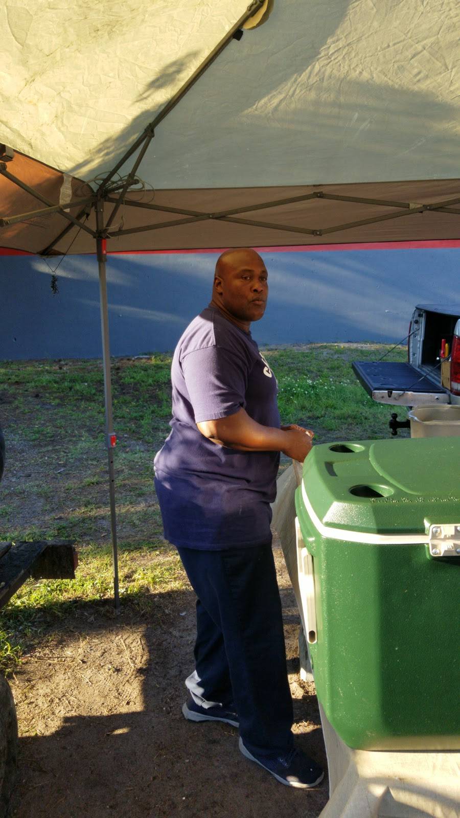 Chef Dads BBQ | restaurant | 1003 N 25th St, Fort Pierce, FL 34947, USA | 7725192464 OR +1 772-519-2464