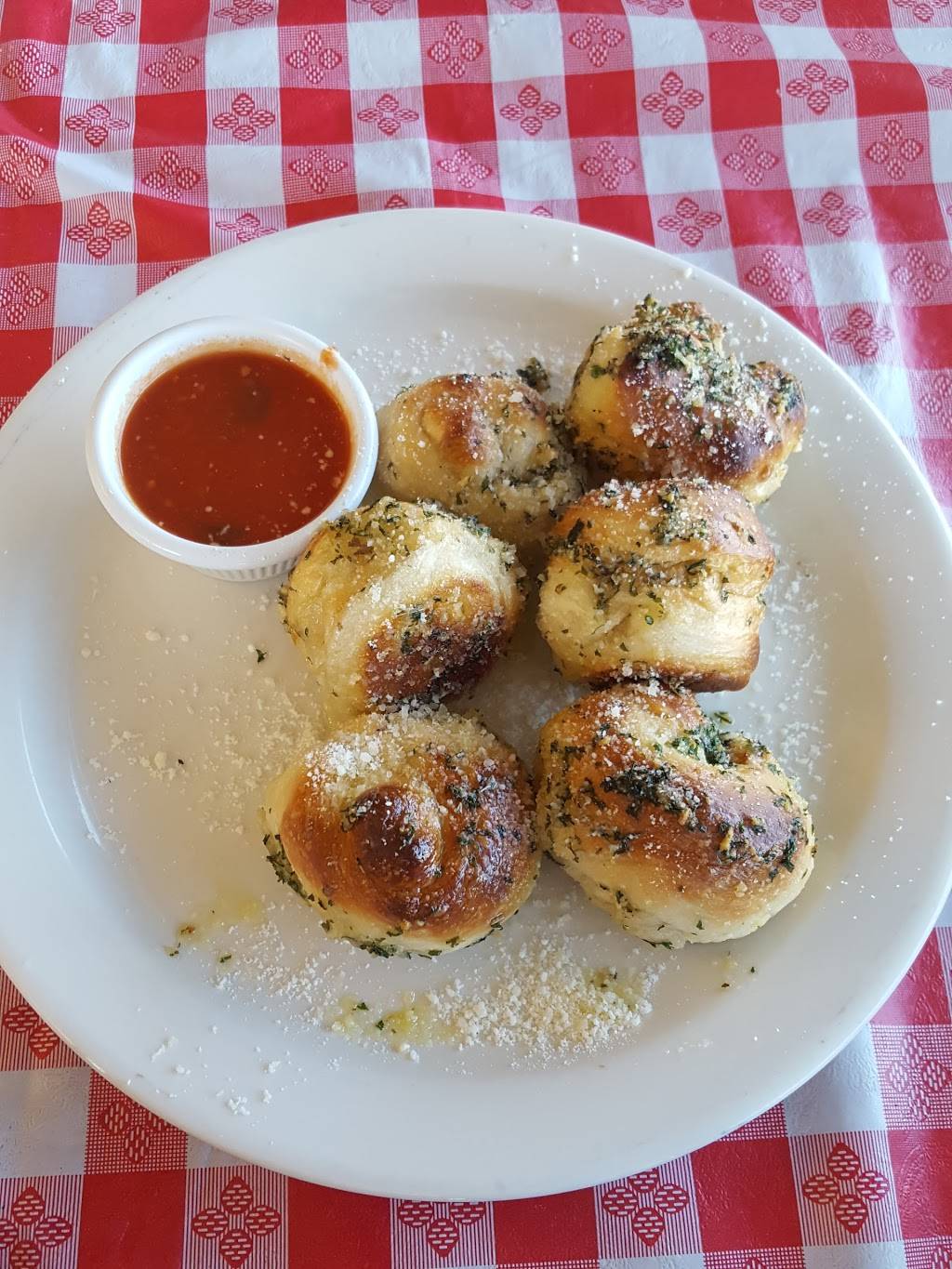 Marinos Pizzeria & Restaurant | meal delivery | 305 Parsippany Rd, Parsippany, NJ 07054, USA | 9735811400 OR +1 973-581-1400