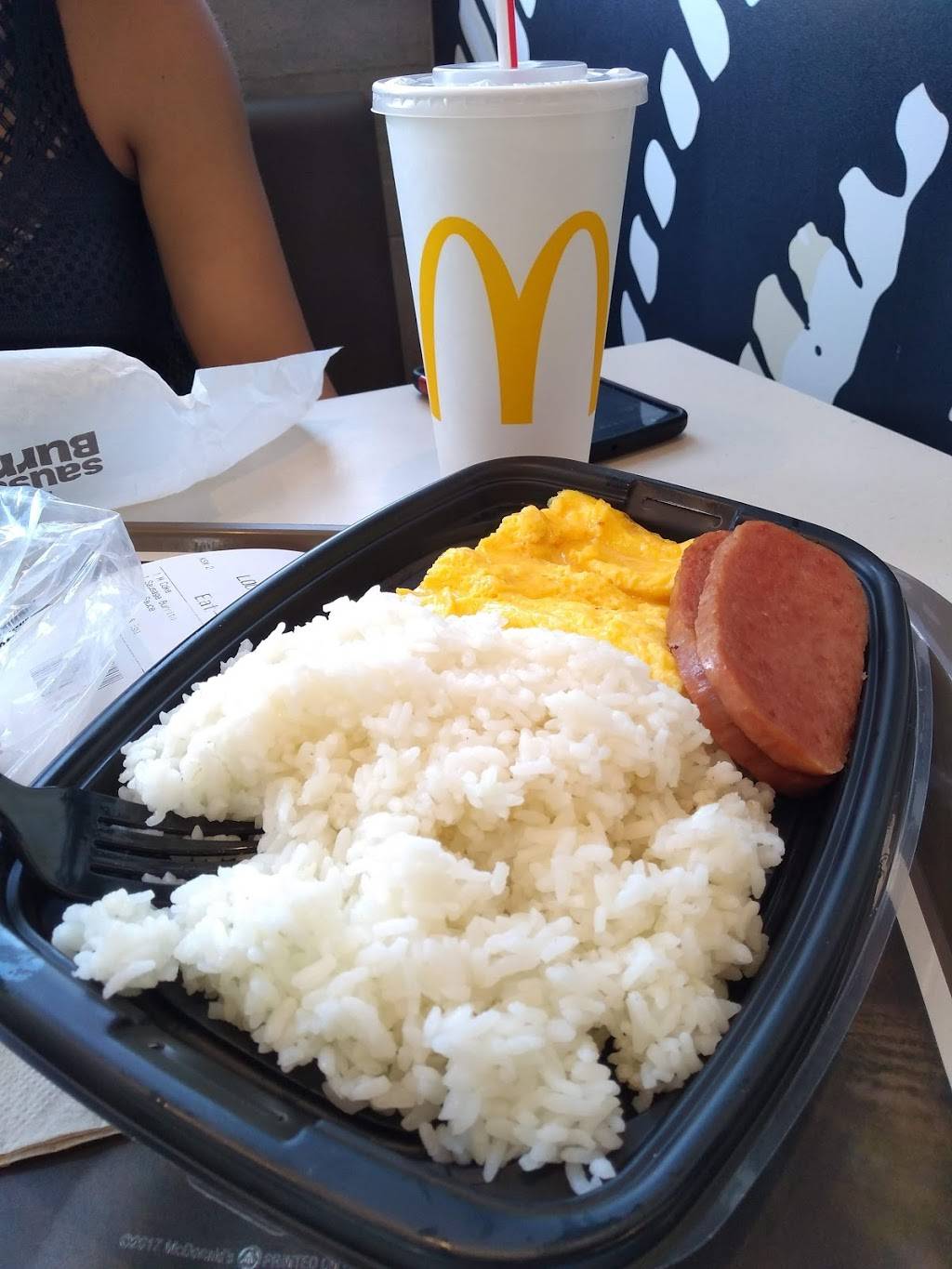 McDonalds | cafe | 3254 Waialae Ave, Honolulu, HI 96816, USA | 8087331540 OR +1 808-733-1540