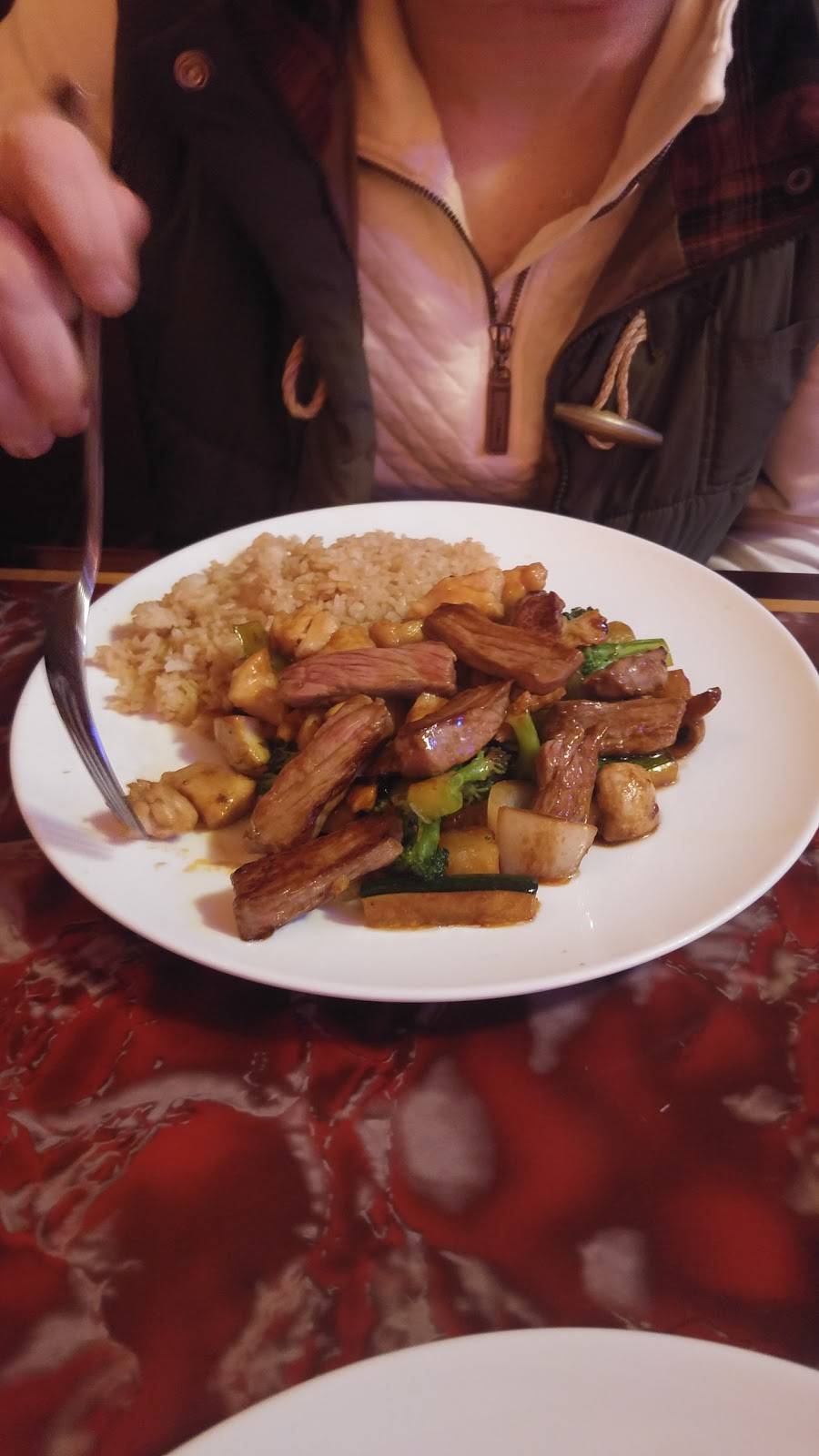 Sake Sushi | restaurant | 201 Centre Dr, Stephens City, VA 22655, USA | 5408688571 OR +1 540-868-8571