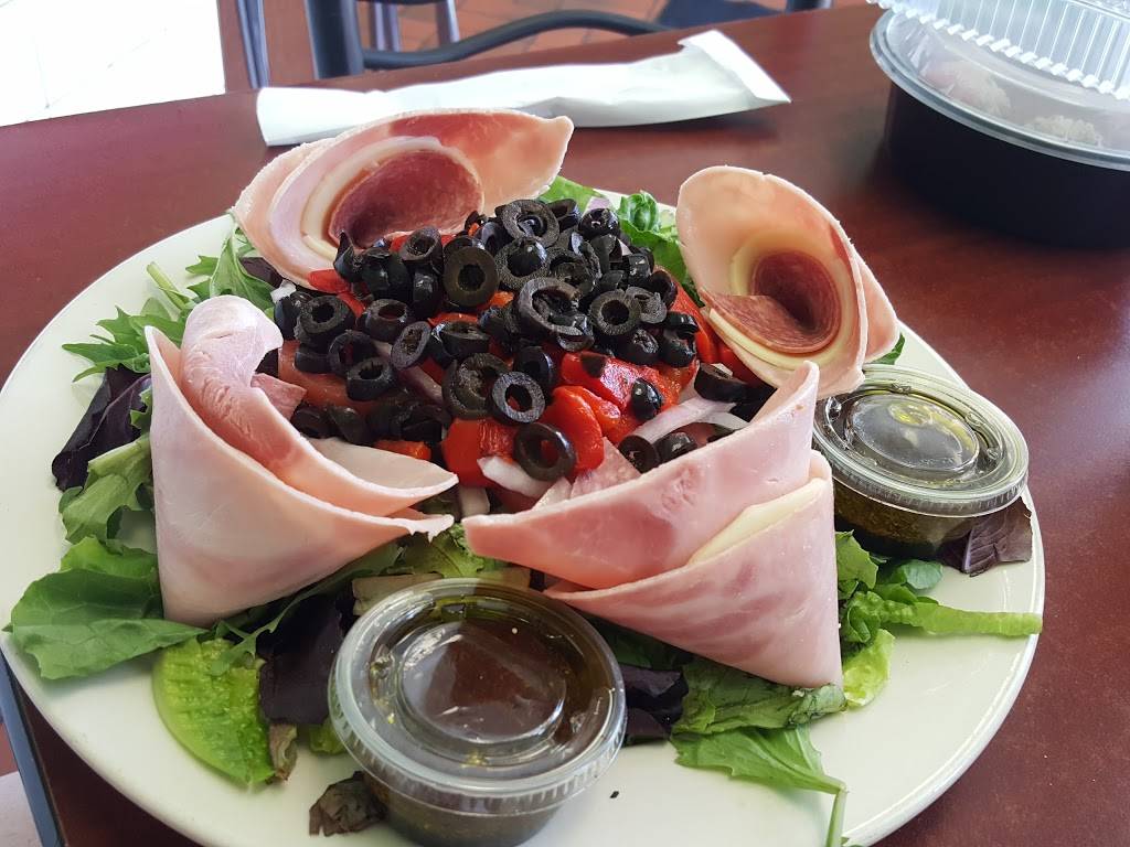 Massimos Pizza Subs and Salads | restaurant | 6146 US-41, Apollo Beach, FL 33572, USA | 8133313919 OR +1 813-331-3919