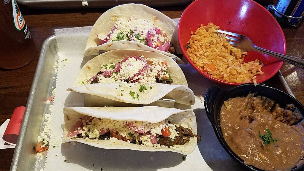 Casa Margarita | restaurant | 25 East Hinsdale Avenue, Hinsdale, IL, Hinsdale, IL 60521, USA | 6304559000 OR +1 630-455-9000