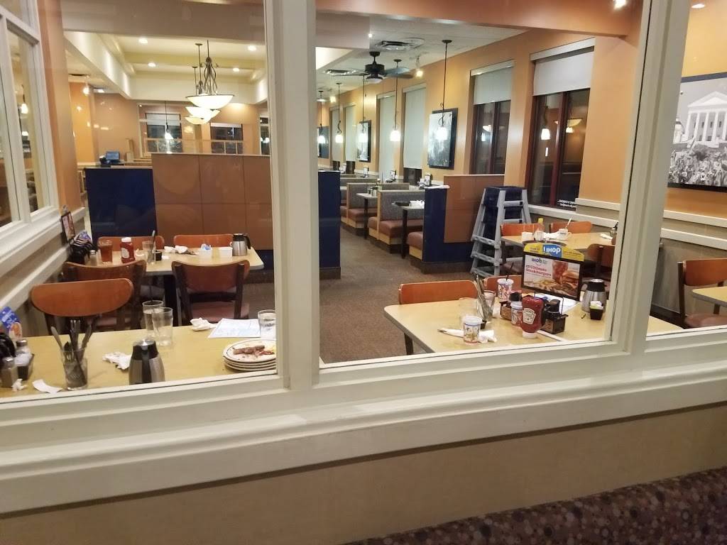IHOP | restaurant | 4840 S Laburnum Ave, Richmond, VA 23231, USA | 8042220697 OR +1 804-222-0697