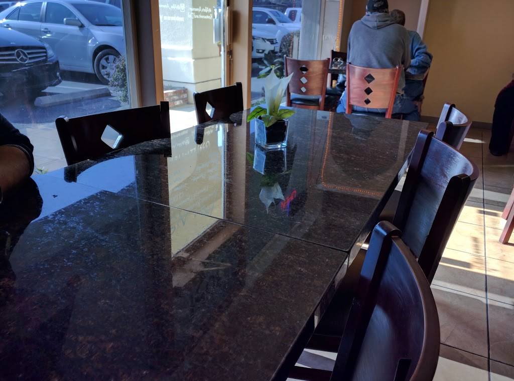 Allas Armenian Restaurant and Deli | restaurant | 3051 E Ashlan Ave, Fresno, CA 93726, USA | 5592211161 OR +1 559-221-1161