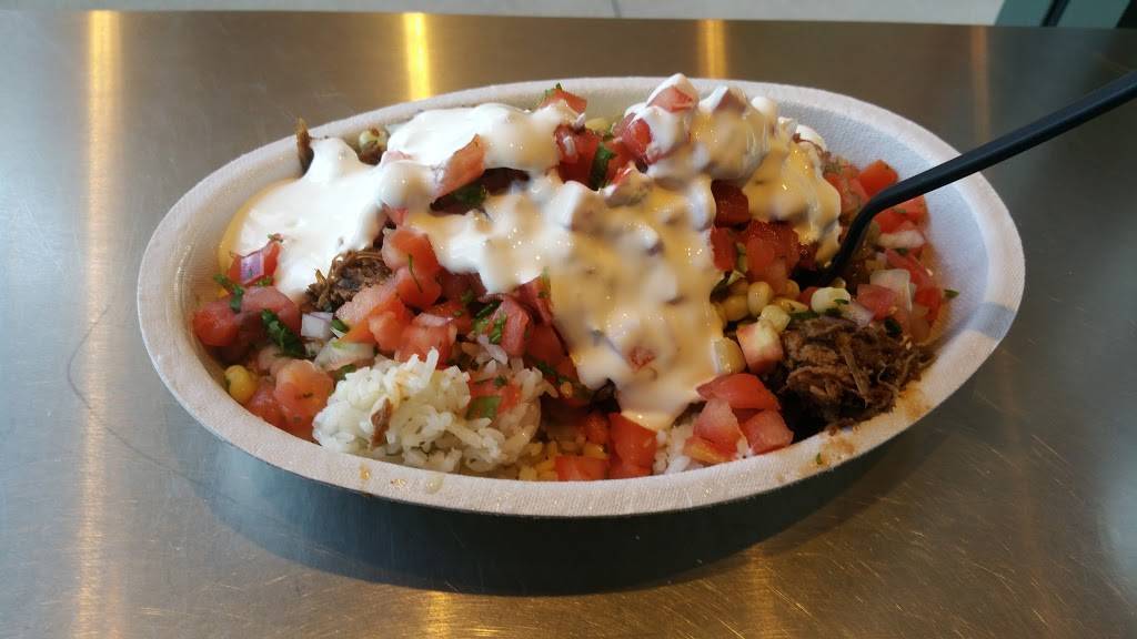 Chipotle Mexican Grill | restaurant | 3757 S Gilbert Rd Ste 110, Gilbert, AZ 85297, USA | 4809638585 OR +1 480-963-8585