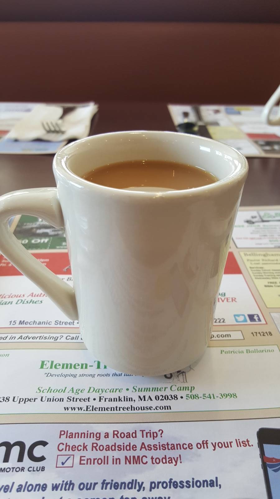 Town Pizza & Cafe | restaurant | 15 Mechanic St, Bellingham, MA 02019, USA | 5089662222 OR +1 508-966-2222