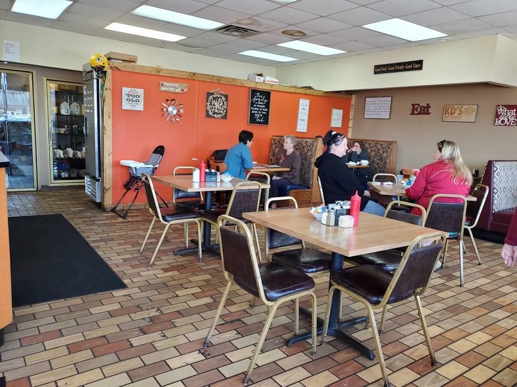 KDs of Superior | restaurant | 1706 Tower Ave, Superior, WI 54880, USA | 7153922027 OR +1 715-392-2027