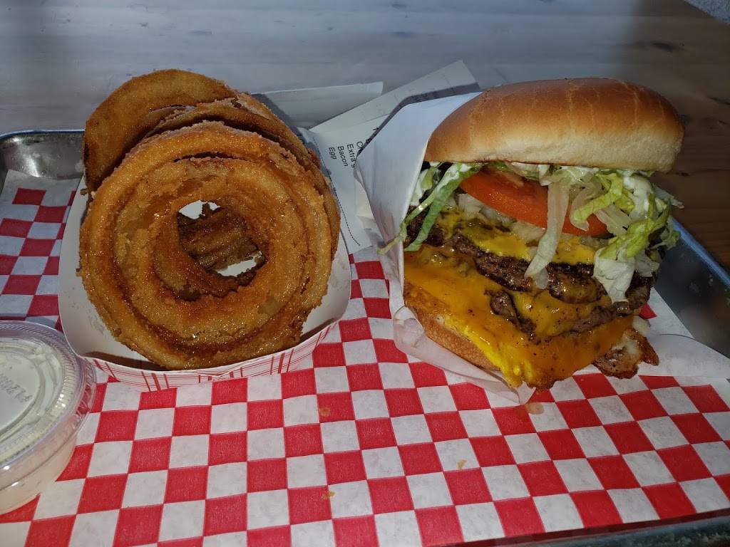 Biggies Burgers | restaurant | 4631 Mission Blvd, San Diego, CA 92109, USA | 8582634433 OR +1 858-263-4433