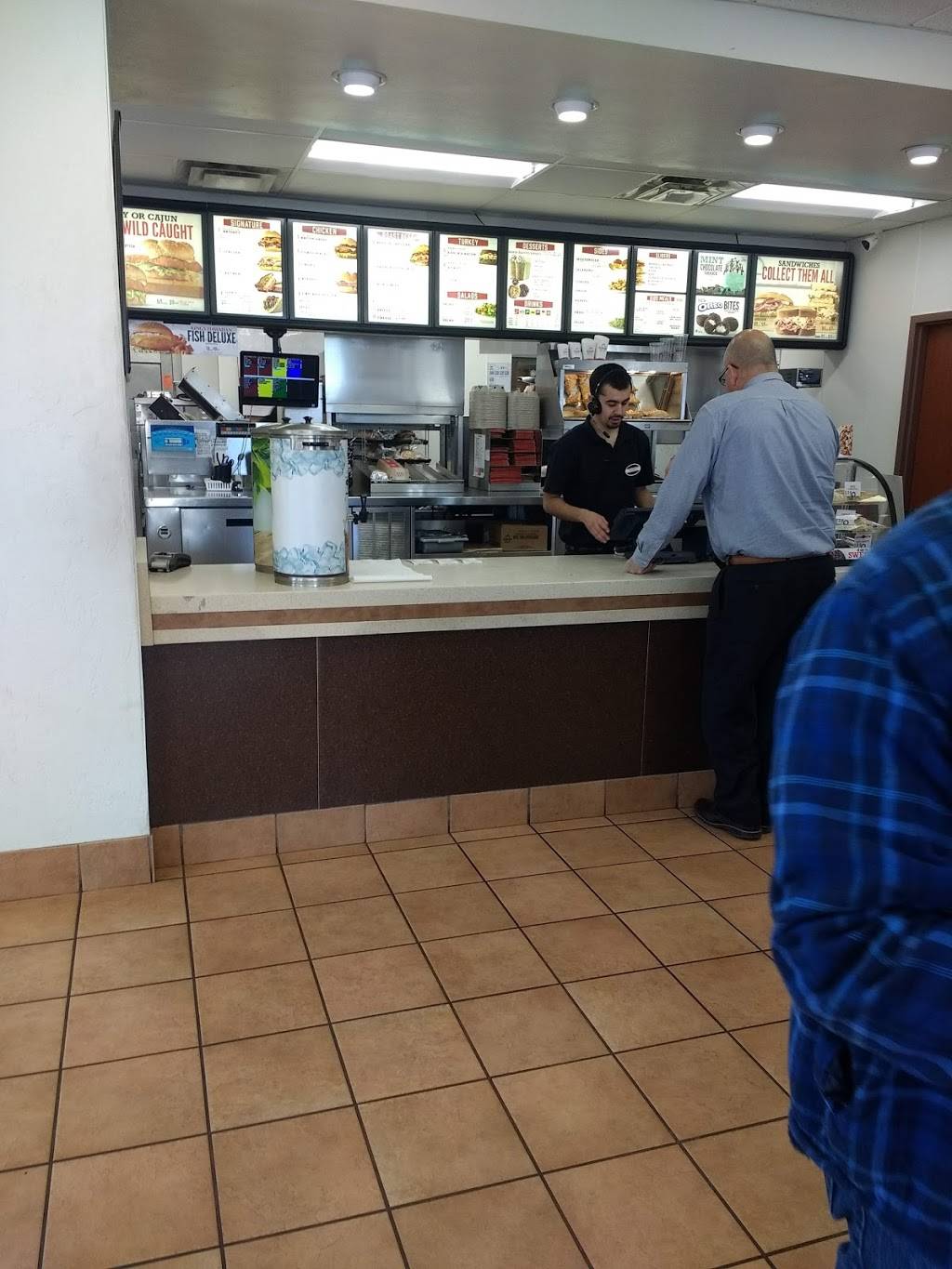 Arbys | meal takeaway | 1530 W Valencia Rd, Tucson, AZ 85746, USA | 5204342955 OR +1 520-434-2955