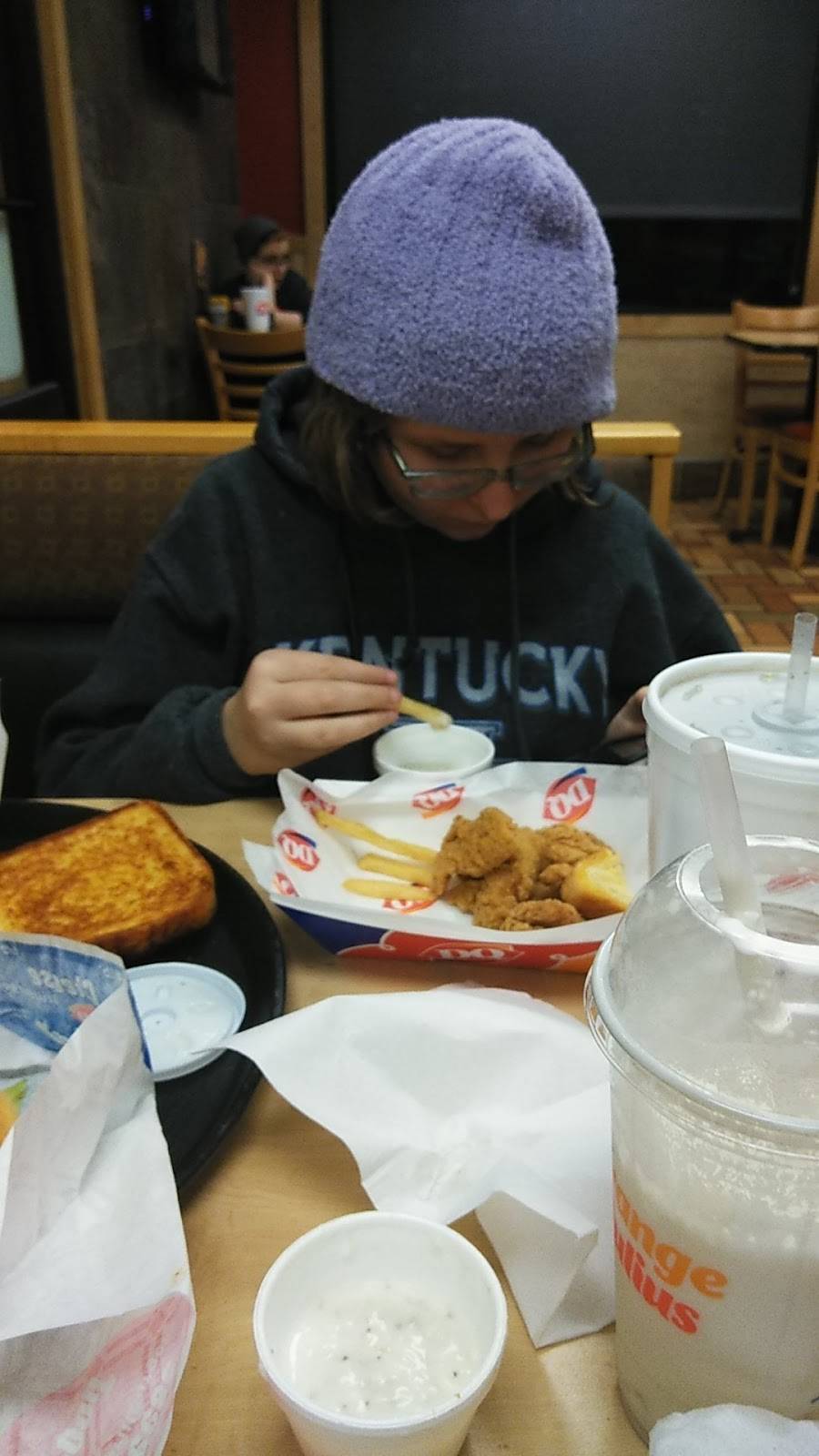 Dairy Queen Grill & Chill | restaurant | 606 W Broadway St, Lawrenceburg, KY 40342, USA | 5028399972 OR +1 502-839-9972