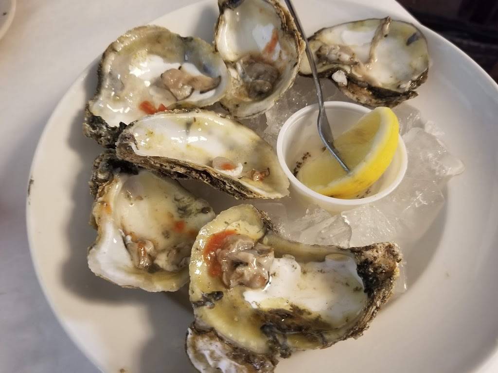 Big Fish Grille | restaurant | 27425 Will Rd, Wilmington, IL 60481, USA | 8154769331 OR +1 815-476-9331