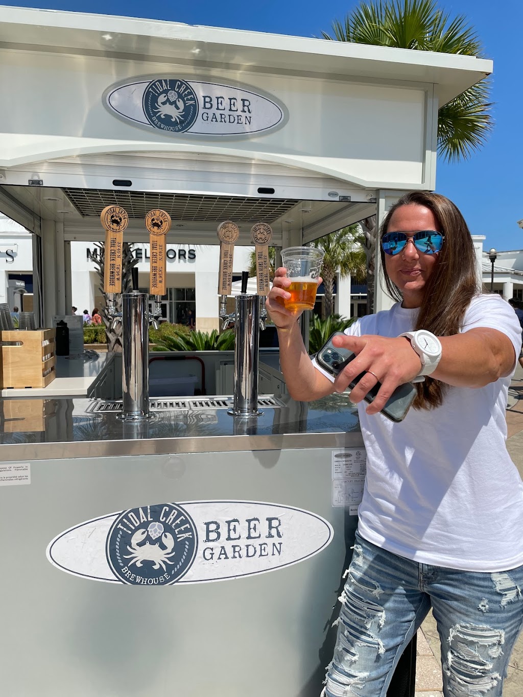 Tidal Creek Beer Garden | restaurant | 10835 Kings Rd, Myrtle Beach, SC 29572, USA | 8435049980 OR +1 843-504-9980