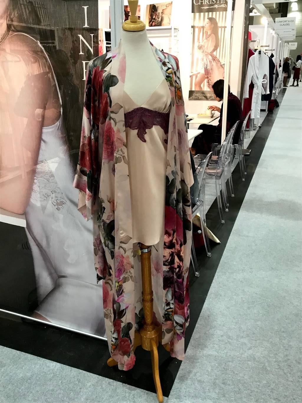 Rebeckas Lingerie | restaurant | 4004 Hillsboro Pike #160r, Nashville, TN 37215, USA | 6152694413 OR +1 615-269-4413