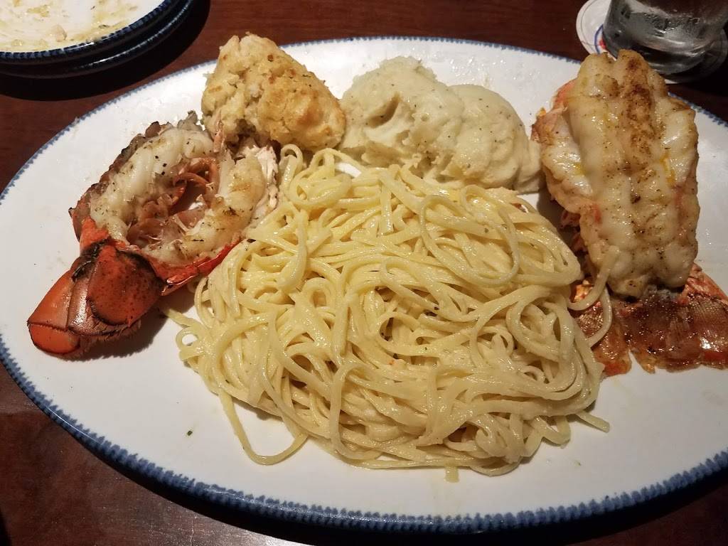 Red Lobster | restaurant | 7835 Interstate 35 Access Rd, San Antonio, TX 78224, USA | 2109210192 OR +1 210-921-0192