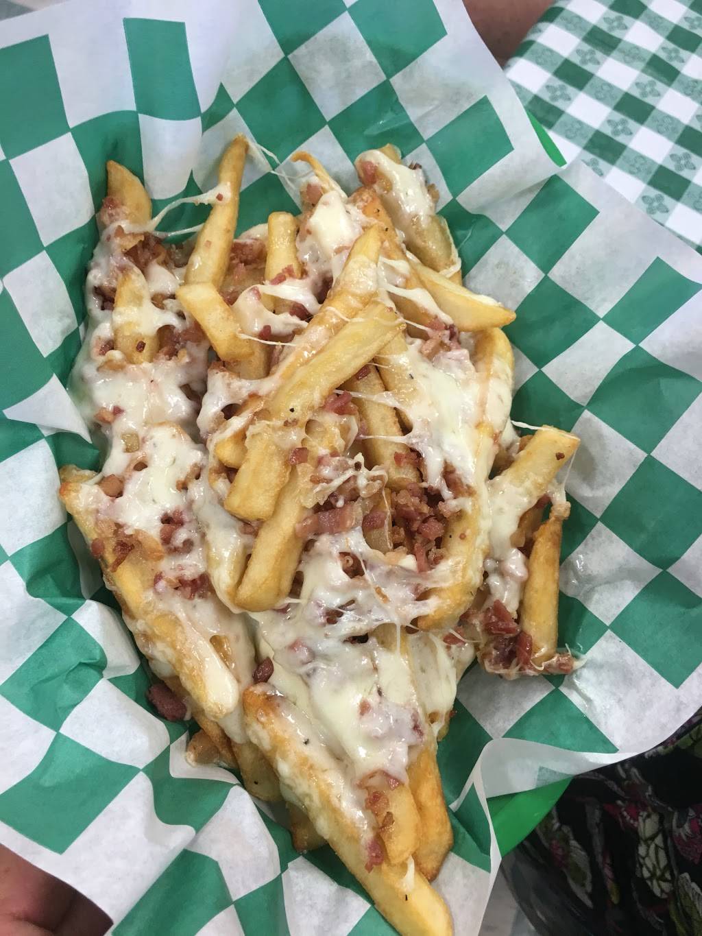 Sergio’s Pizzeria LLC | restaurant | 330 140 Village Rd, Westminster, MD 21157, USA | 4108615838 OR +1 410-861-5838