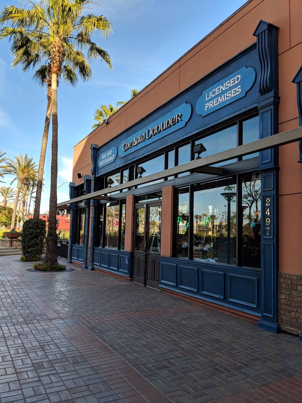 The Auld Dubliner | restaurant | 2497 Park Ave, Tustin, CA 92782, USA | 7142591562 OR +1 714-259-1562