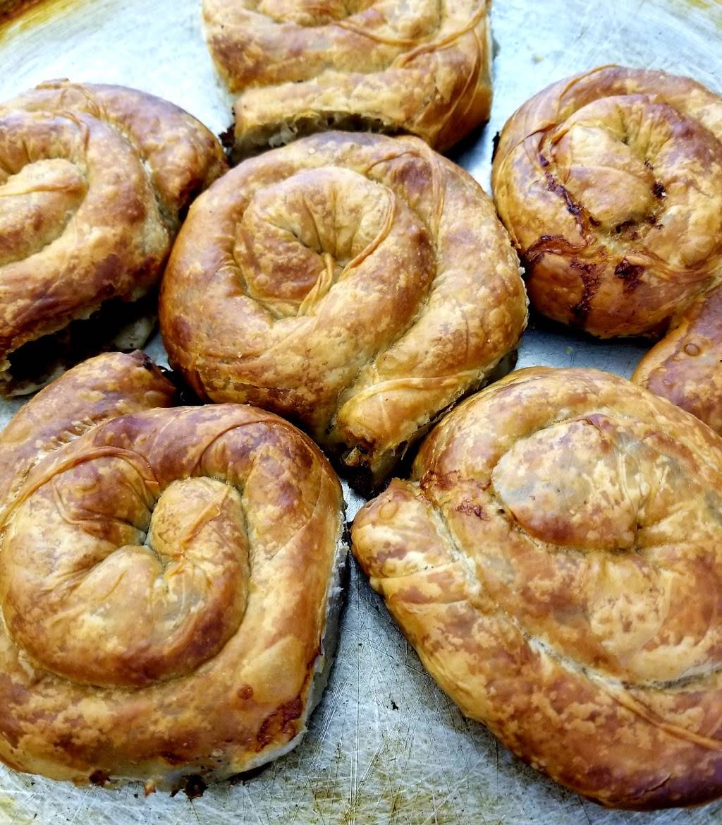 Helenas Mediterranean Cafe and Deli | restaurant | 2100 Park St, Syracuse, NY 13208, USA | 3154221358 OR +1 315-422-1358