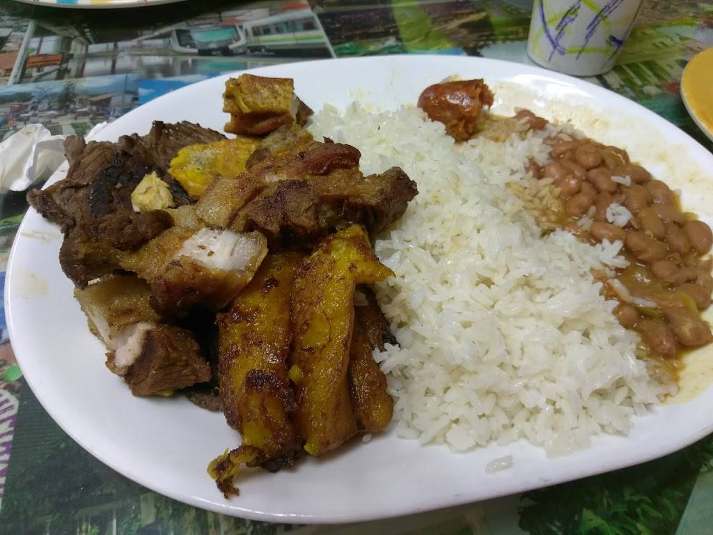 Happy Chicken | restaurant | 119 Bloomfield Ave, Newark, NJ 07104, USA | 9734834130 OR +1 973-483-4130