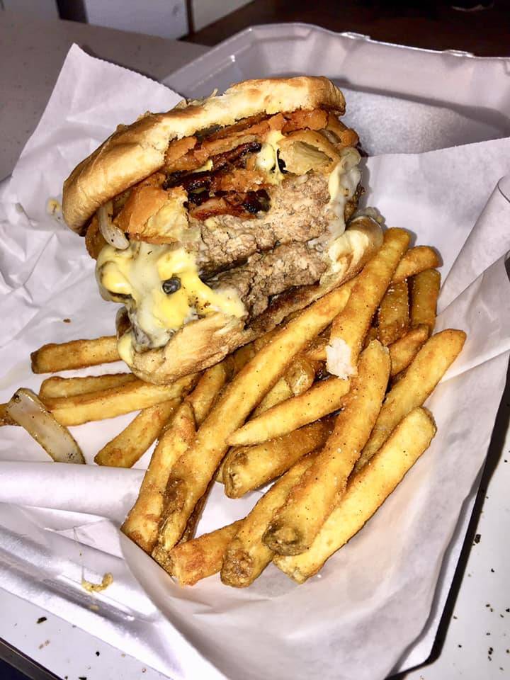 In The Stix | restaurant | 1402 Houston St, Lufkin, TX 75904, USA | 9362382006 OR +1 936-238-2006