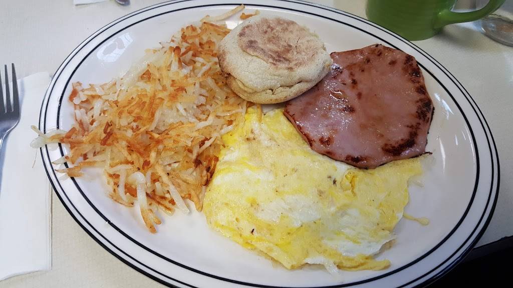 Tip Top Restaurant | restaurant | 814 W Maumee St, Adrian, MI 49221, USA | 5172658400 OR +1 517-265-8400