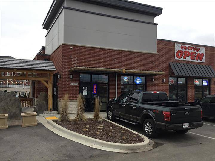 Lucky’s At The Lodge | restaurant | S74W17096 Janesville Rd, Muskego, WI 53150, USA | 4142358566 OR +1 414-235-8566