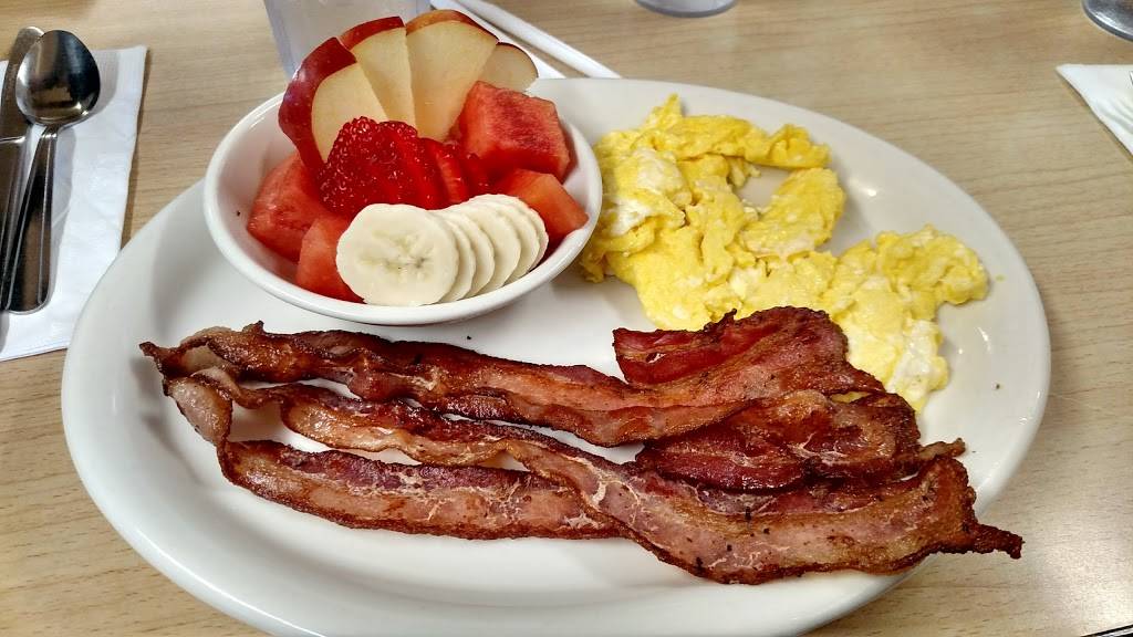 Longhorn Coffee Shop & Bakery | restaurant | 3687 Sagunto St # Ab, Santa Ynez, CA 93460, USA | 8056885912 OR +1 805-688-5912