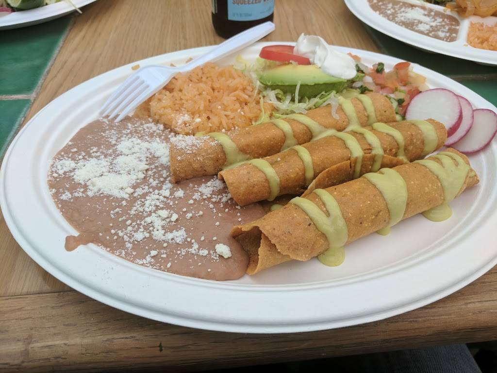 Taqueria Mi Cocina | restaurant | 9913 WA-532, Stanwood, WA 98292, USA | 3609268364 OR +1 360-926-8364