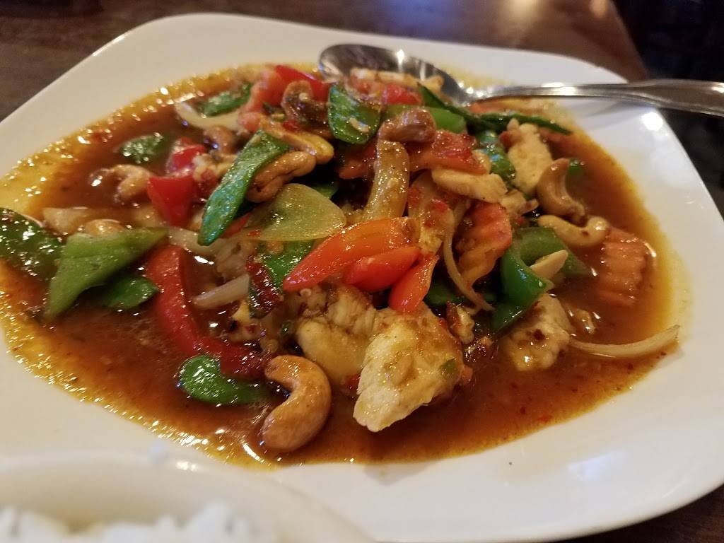 Bangkok Dee Thai Cuisine | restaurant | 10207 N Central Expy, Dallas, TX 75231, USA | 2147393436 OR +1 214-739-3436