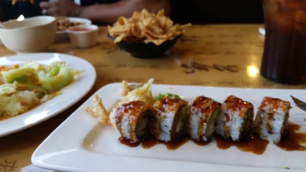 Suki Asian Cuisine | restaurant | 150 Atlanta Hwy, Loganville, GA 30052, USA | 7705548033 OR +1 770-554-8033