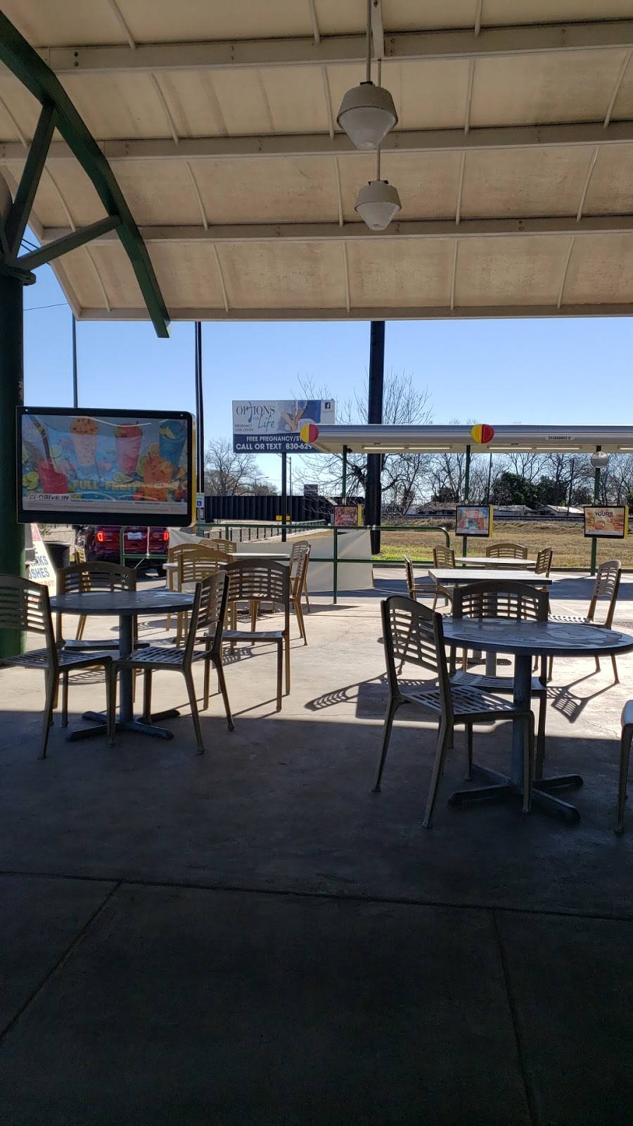 Sonic Drive-In | restaurant | 710 S Seguin Ave, New Braunfels, TX 78130, USA | 8306251162 OR +1 830-625-1162