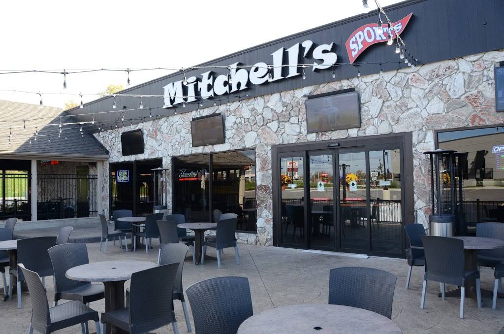 Mitchells Sports Bar & Grill | restaurant | 6179 W Jefferson Blvd b, Fort Wayne, IN 46804, USA | 2603875063 OR +1 260-387-5063