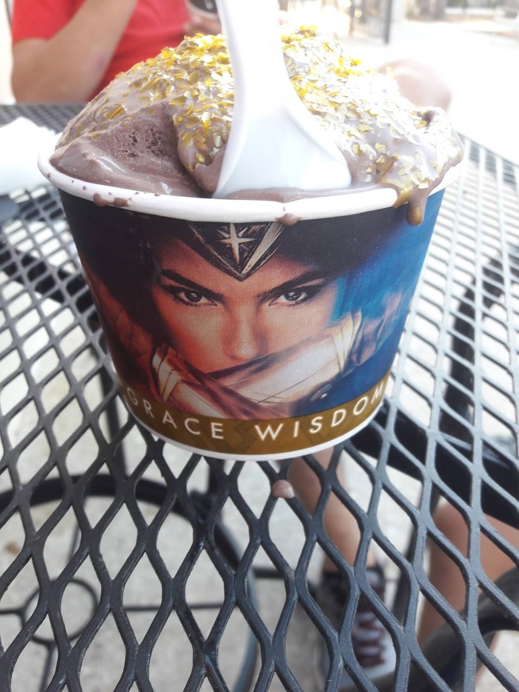 Cold Stone Creamery | bakery | 10035 Gulf Center Dr Ste F120, Fort Myers, FL 33913, USA | 2394542653 OR +1 239-454-2653