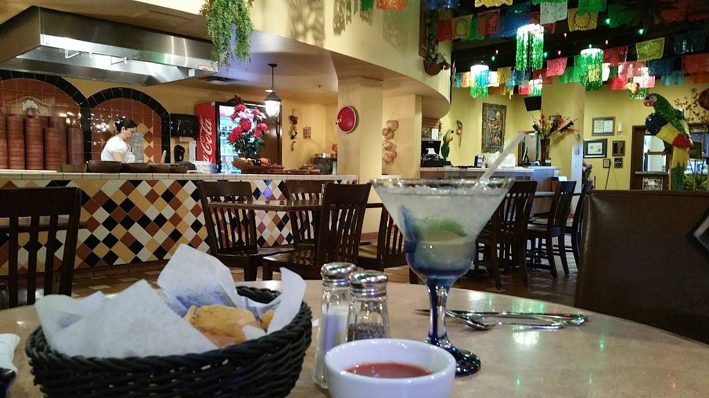Guaca Maya | restaurant | 5002 S 33rd St, Omaha, NE 68107, USA | 4027333440 OR +1 402-733-3440