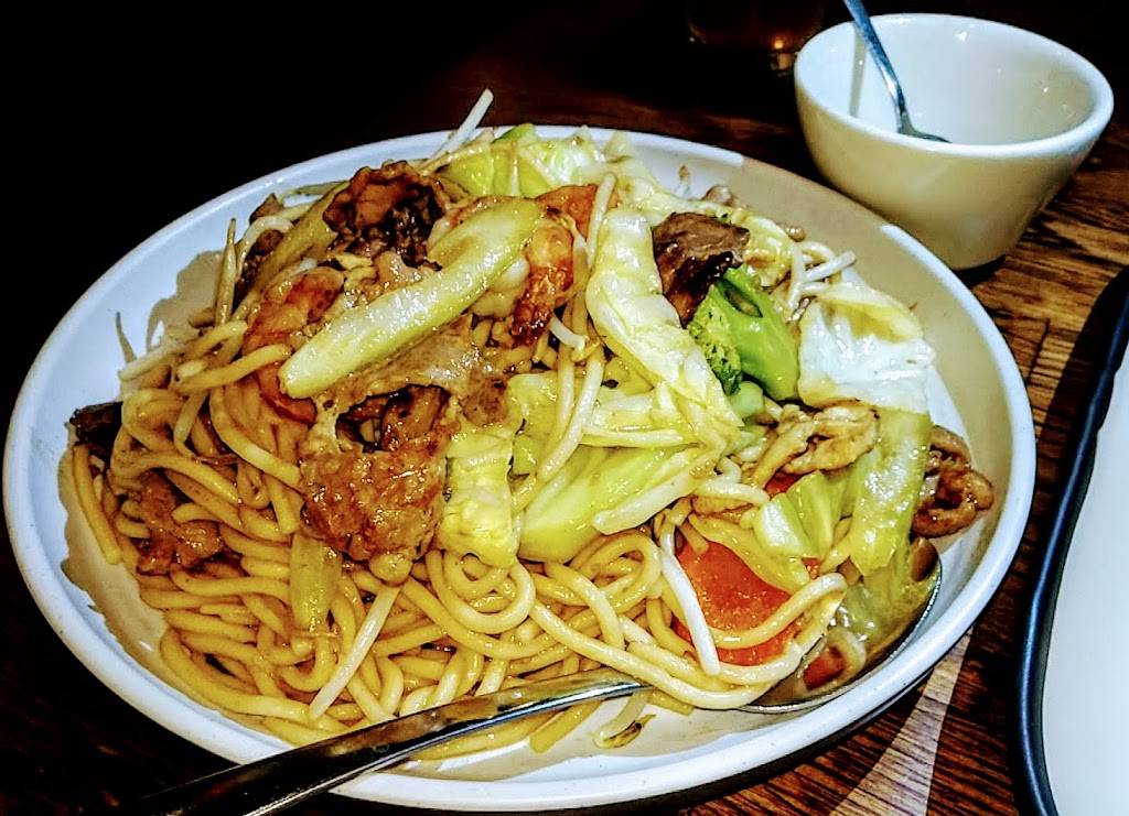 Archis Thai Bistro | restaurant | 6345 S Rainbow Blvd, Las Vegas, NV 89118, USA | 7028705558 OR +1 702-870-5558