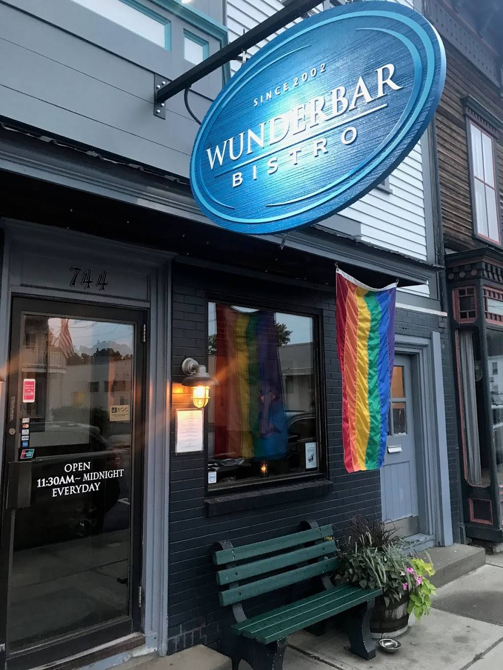 Wunderbar Bistro | restaurant | 744 Warren St, Hudson, NY 12534, USA | 5188280555 OR +1 518-828-0555