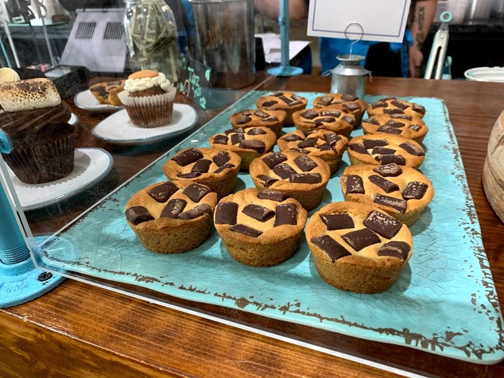 Odd Cookie Bakery Cafe & Bar | restaurant | 1015 9th St, Sacramento, CA 95814, USA | 9162284709 OR +1 916-228-4709