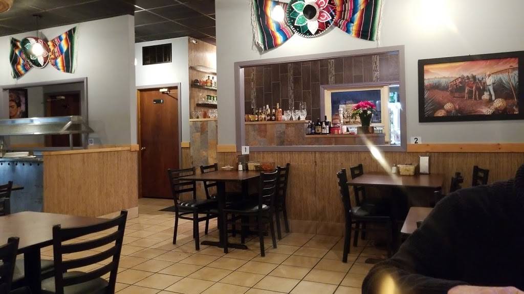 El Senor De Los Tacos | restaurant | 1001 N 7th St, Rochelle, IL 61068, USA | 8155616872 OR +1 815-561-6872