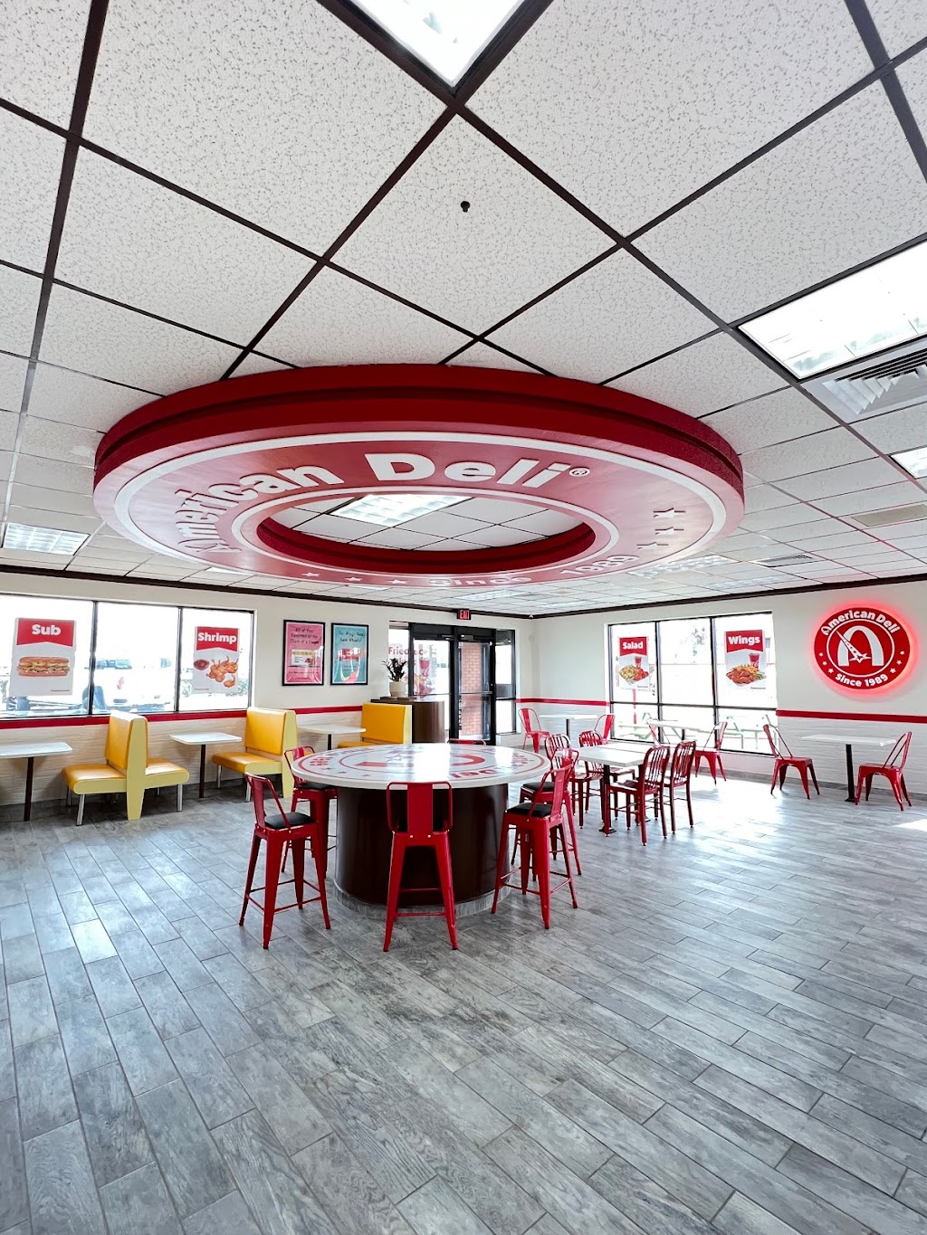 American Deli | restaurant | 6668 Winchester Rd, Memphis, TN 38115, USA | 9014178652 OR +1 901-417-8652