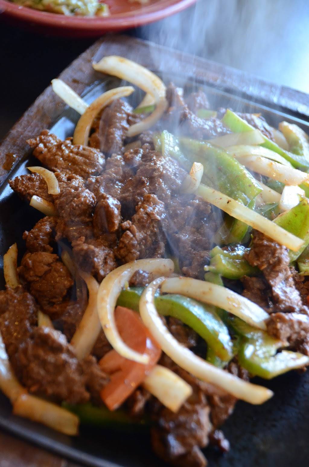 PEPEs Mexican Restaurant | restaurant | 1109, 920 N Bridge St, Yorkville, IL 60560, USA | 6305533336 OR +1 630-553-3336