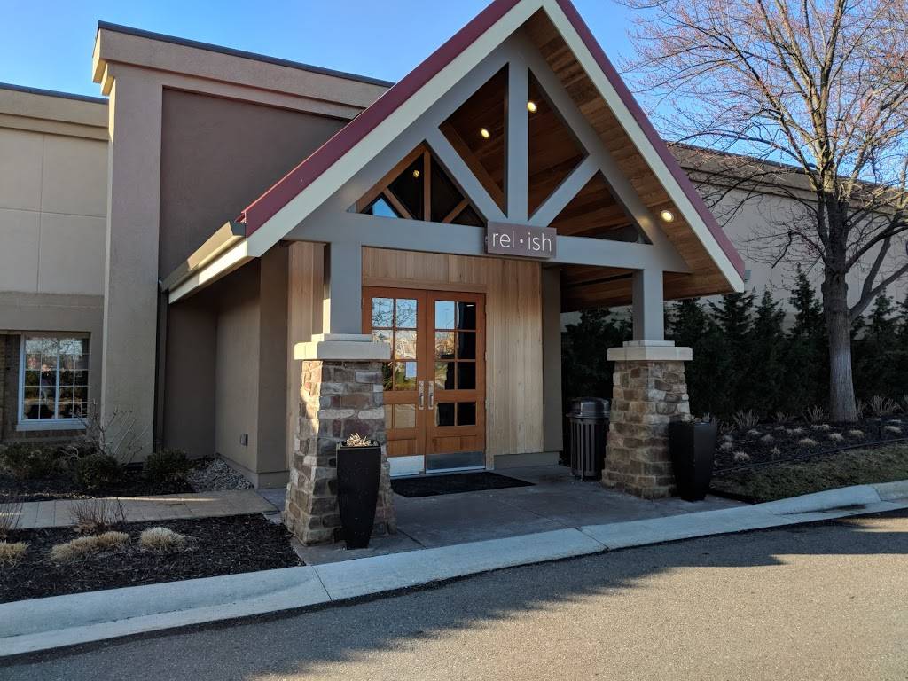 Relish Restaurant | restaurant | 610 Hilton Blvd, Ann Arbor, MI 48108, USA | 7343692810 OR +1 734-369-2810