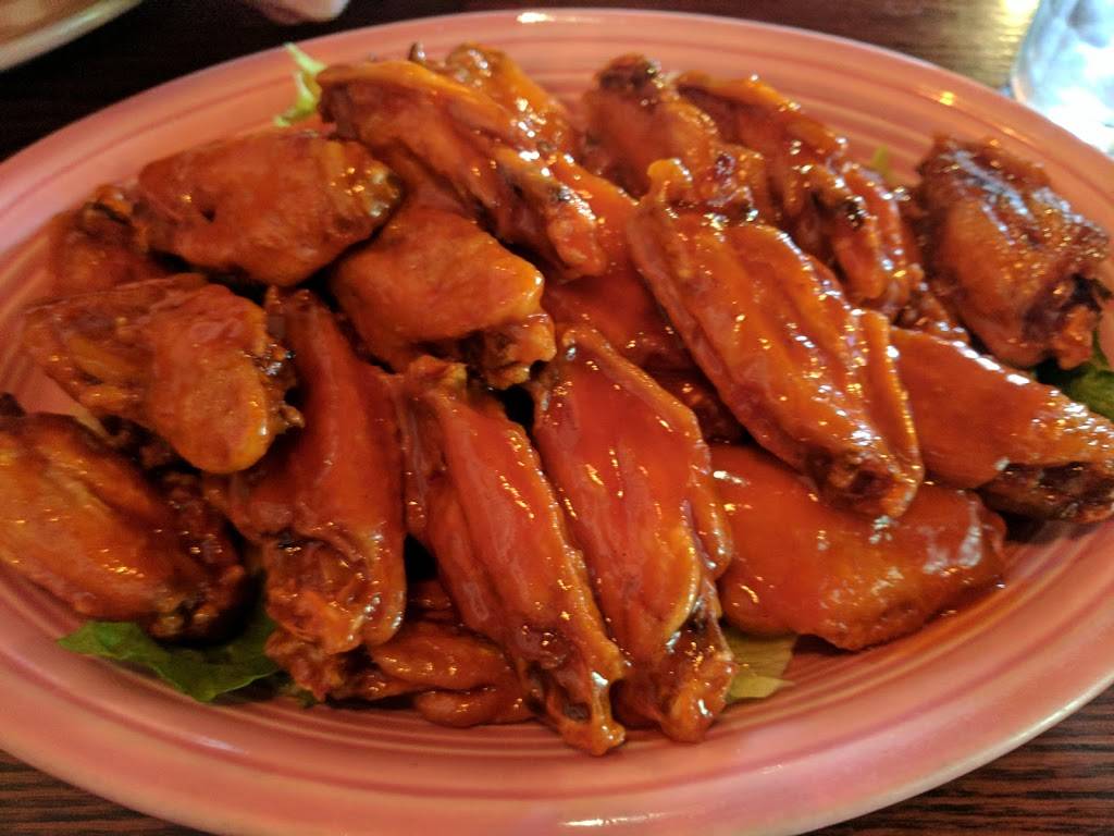 Fillmores Tavern | restaurant | 166-02 65th Ave, Fresh Meadows, NY 11365, USA | 7187622727 OR +1 718-762-2727