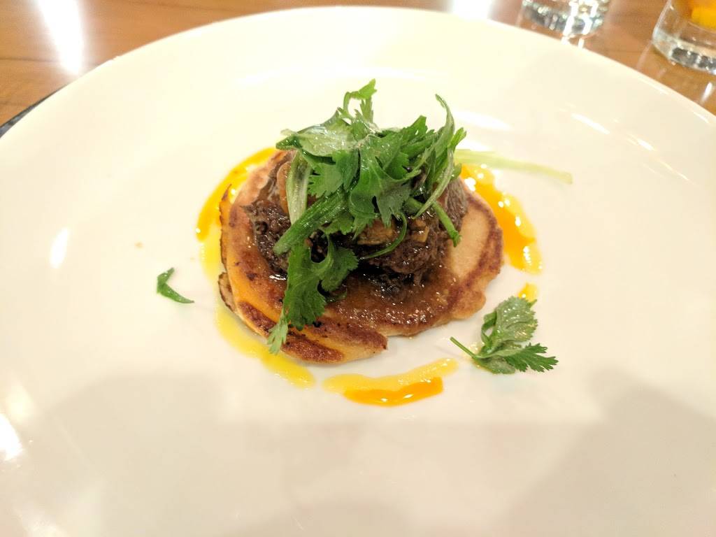 Element 112 | restaurant | 5735 N Main St, Sylvania, OH 43560, USA | 4195171104 OR +1 419-517-1104