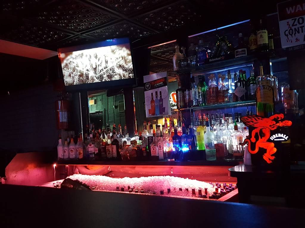 Peppermill Lounge South | night club | 11612 Hickman Mills Dr, Kansas City, MO 64134, USA | 8167639670 OR +1 816-763-9670