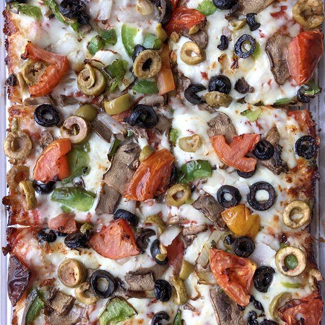 Uncle Andy’s Pizza | restaurant | 204 E 14 Mile Rd, Clawson, MI 48017, USA | 2489551900 OR +1 248-955-1900