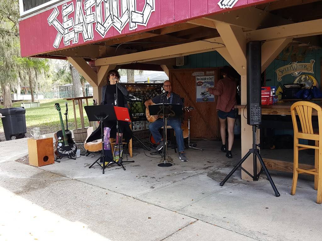 Swamp House Riverfront Grill | restaurant | 488 W Highbanks Rd, DeBary, FL 32713, USA | 3866688891 OR +1 386-668-8891