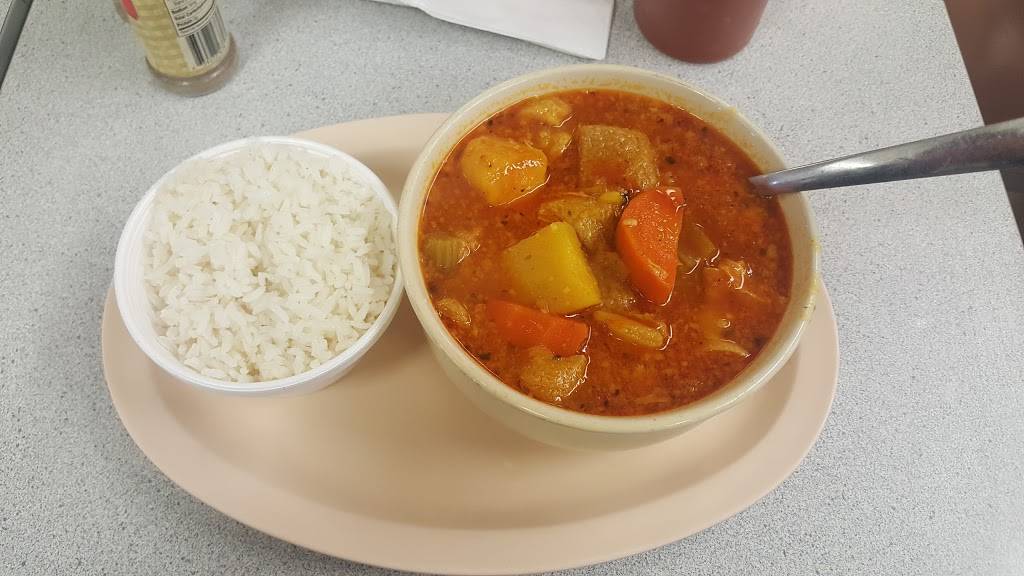 La Caribena | restaurant | 131 Buenaventura Blvd, Kissimmee, FL 34743, USA | 4073444500 OR +1 407-344-4500