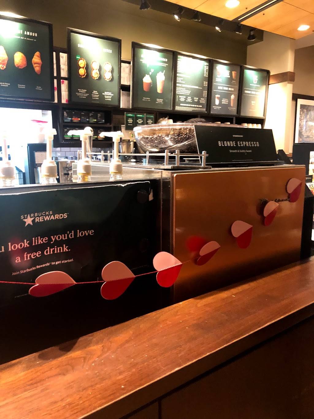 Starbucks | cafe | 2800 W Big Beaver Rd N122, Troy, MI 48084, USA | 2486495040 OR +1 248-649-5040