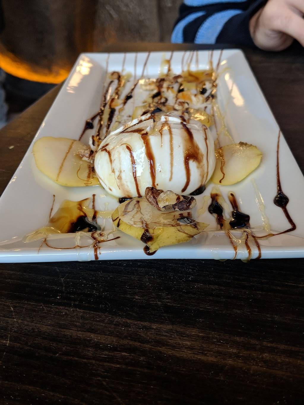 Artisan Wood Fired Kitchen | restaurant | 2203 S Promenade Blvd, Rogers, AR 72758, USA | 4798776732 OR +1 479-877-6732